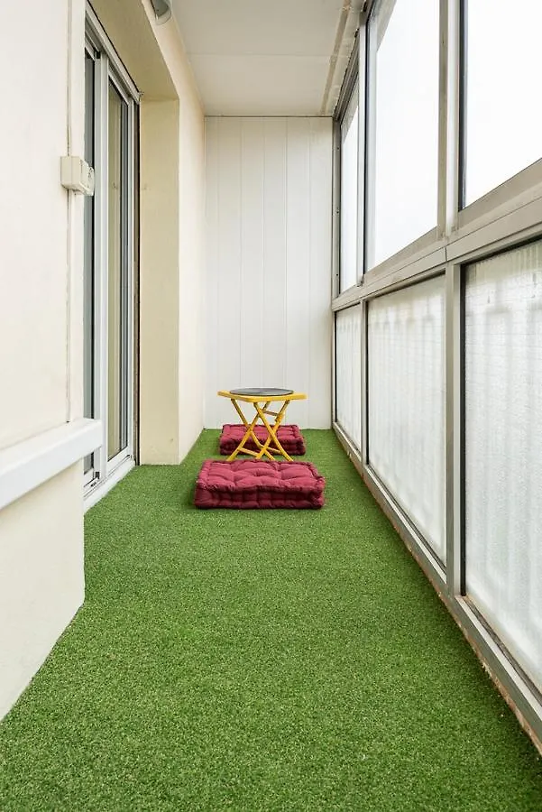 Studio Cocooning 2 Etoiles I Wifi I Clim I Plage 7Min A Pied Fréjus アパート